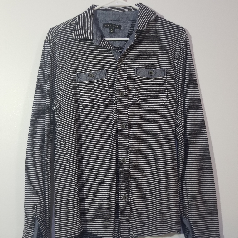 🥝 Banana Republic Long Sleeve